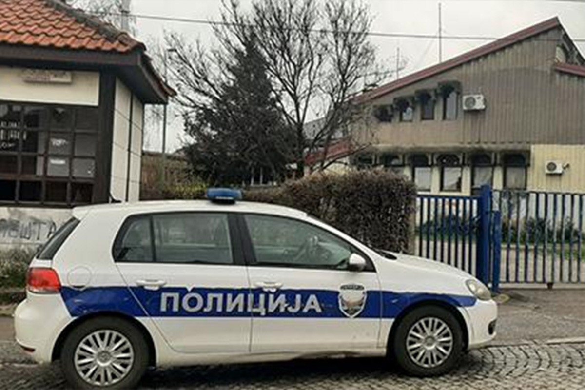 Bomba u smederevskoj školi, evakuisani djeca i zaposleni