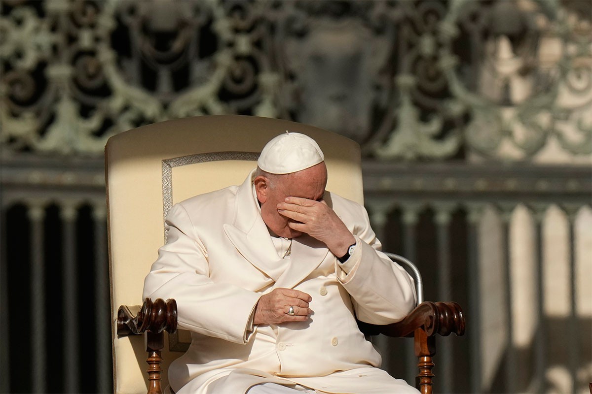 Papa u bolnici