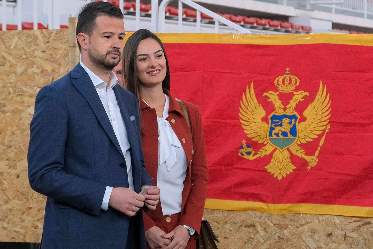 Sve o Milatoviću koji će u nedjelju na crtu Đukanoviću