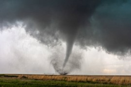 Tornado opustošio Arkanzas, ima mrtvih i povrijeđenih (VIDEO)
