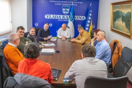 Radnici u zdravstvu USK izborili veća primanja
