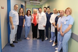 Ljekari UKC-a spasili život pacijentkinji  "vještačkim srcem"