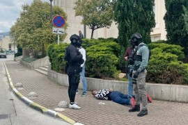 U akciji "Game" uhapšene dvije osobe, pronađeno oružje i novac (FOTO)