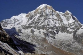 Desetostruki osvajač Mont Everesta poginuo pri usponu na Anapurn