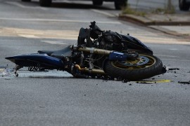Poginuo motociklista u teškoj nesreći
