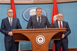 Dodik: Stranke iz Republike Srpske spremaju dokument da zaštite imovinu