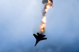 Ruski borbeni avion srušio se u jezero nakon požara