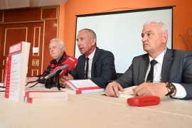 U "Argumentima" i tekstovi na ruskom jezikom