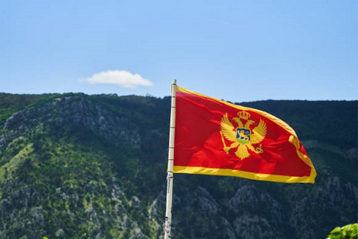 Pronađen izborni materijal, birački spiskovi i kopije ličnih karata u Crnoj Gori