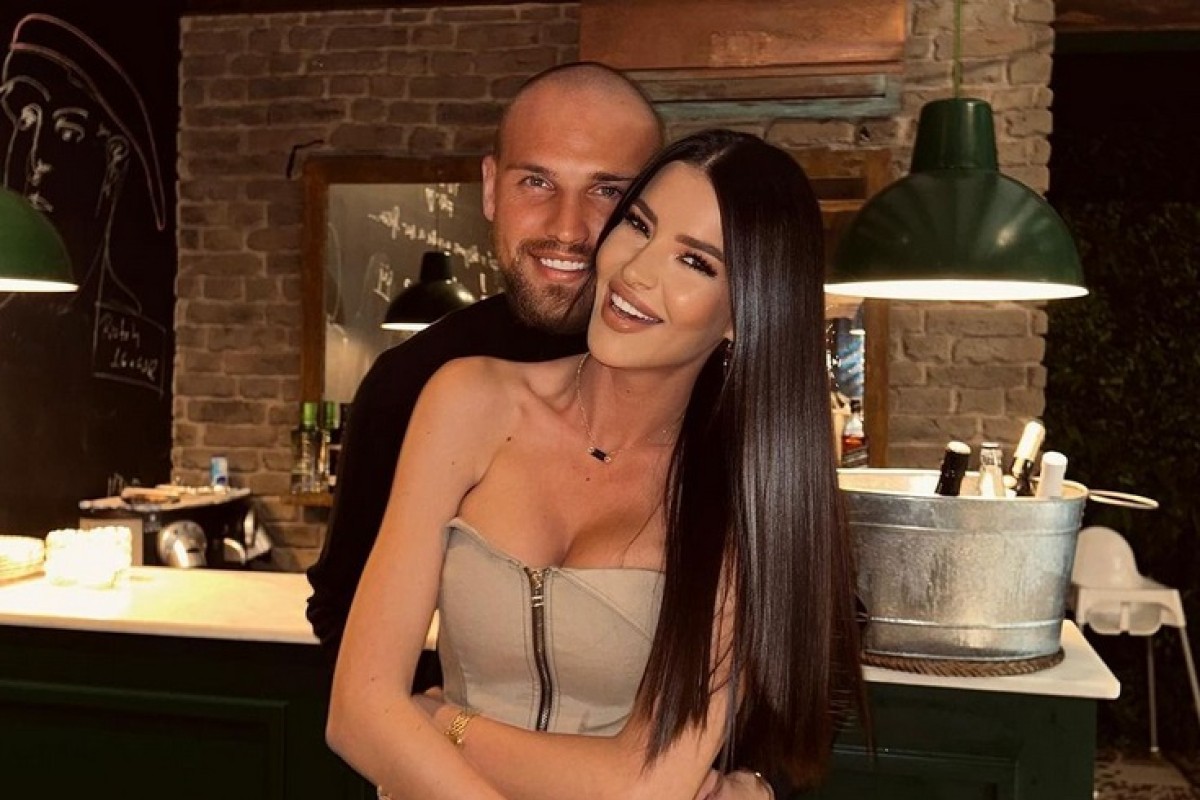 Ana Rajković odgovorila na prozivke da joj je brak u krizi