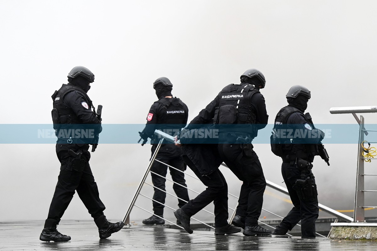 Čelnici Srpske čestitali policiji njen dan koja je uvijek uz svoj narod