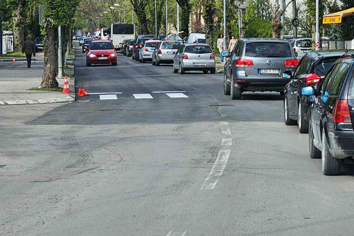 Intenzivno iscrtavanje ulica u centru Banjaluke
