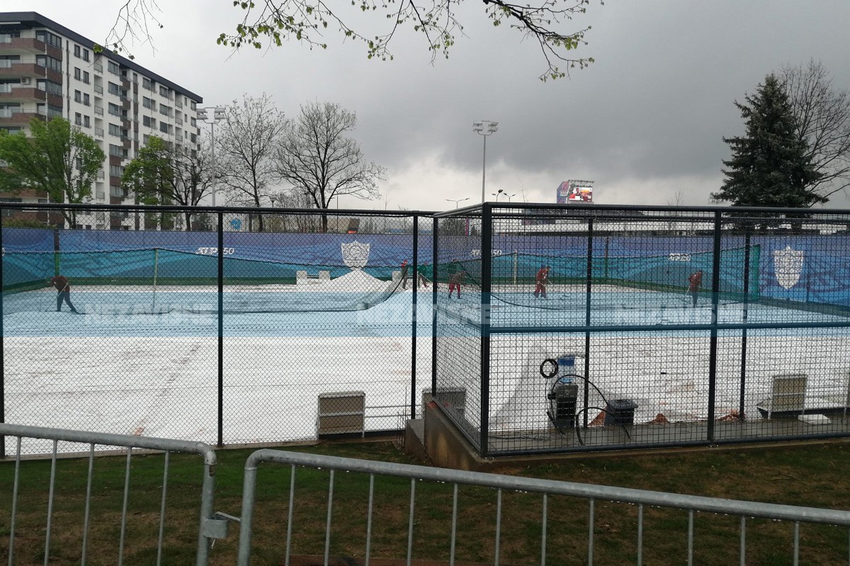 Srpska open: Kiša pravi ogromne probleme, mečevi pomjereni za pola sata