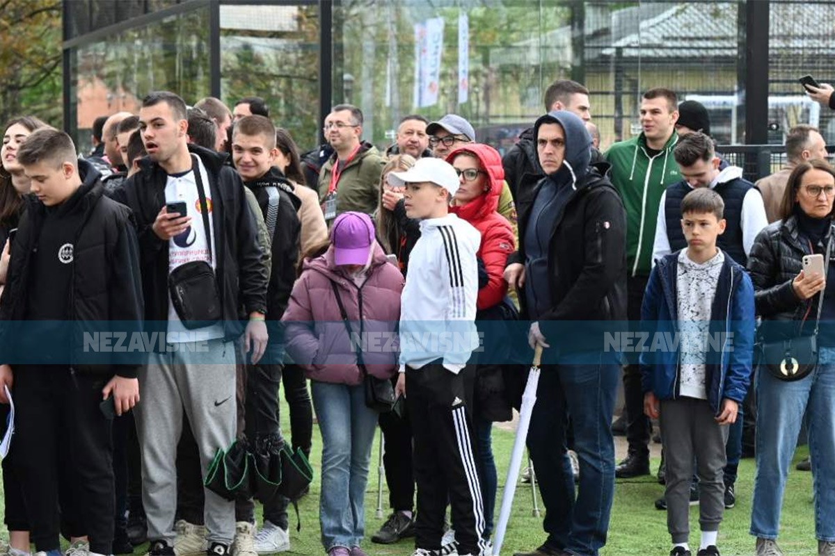 Srpska open: Prestanak kiše napunio terene (VIDEO)