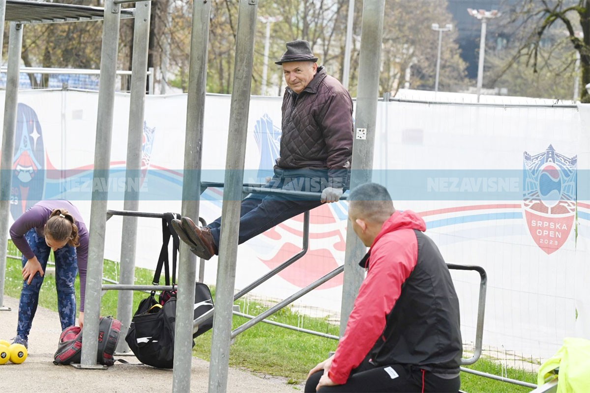 Srpska open: Navijač trenirao dok je čekao mečeve