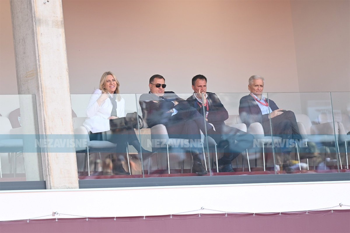 Dodik i Cvijanovićeva prate meč Đokovića i Lajovića na Srpska openu (FOTO)