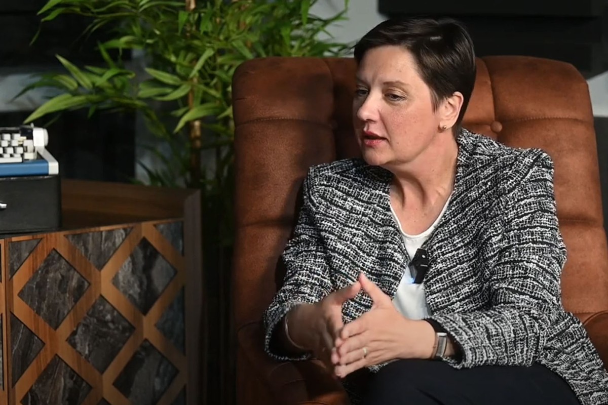 Dujković-Blagojević u podcastu “Pogledi”: Dok svijet programira mi štrikamo