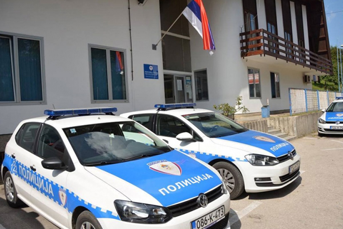 Tragedija u Mrkonjić Gradu: Poginuo u padu sa balkona