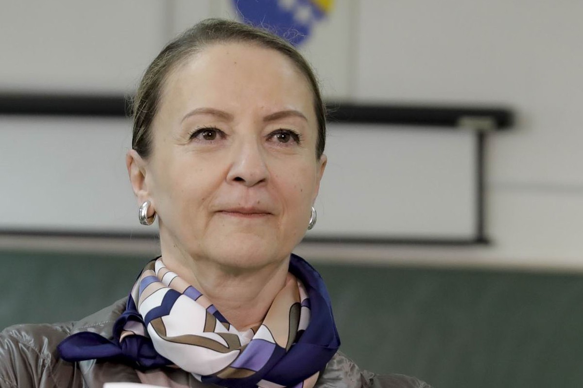 Rektor potpisao rješenje o poništenju doktorata Sebije Izetbegović