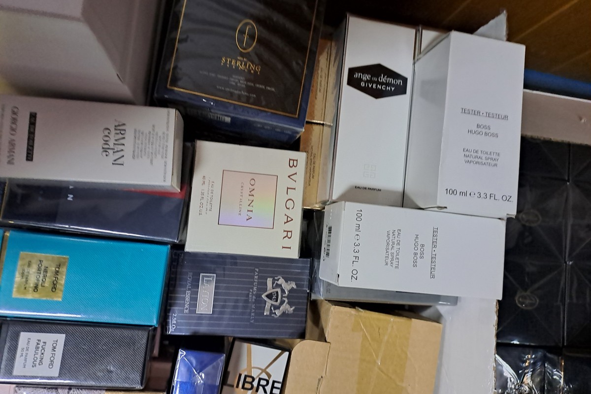 Krijumčario parfeme u sanitetskom vozilu Doma zdravlja Banjaluka (FOTO)