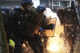 Prvi maj u Francuskoj: Protesti širom zemlje, policija bacila suzavac ...