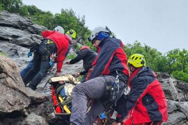 Sletio vozilom u provaliju duboku 50 metara: "Ovo preživi jedan od ...