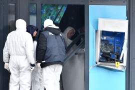Burna noć u Tučepima, raznesena dva bankomata