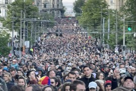 Blokiran most Gazela ka Novom Beogradu (VIDEO)