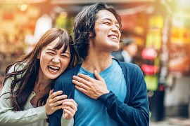 Ljudi u Japanu uzimaju lekcije iz smijanja