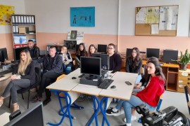 Dobojski učenici se susreli sa klijentima i predmetima