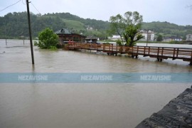 Situacija u Novom Gradu se usložnjava, očekuje se sjednica Štaba za vanredne situacije