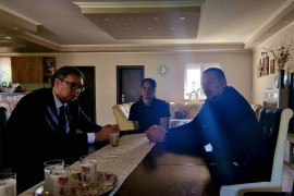 Vučić posjetio porodice ubijenih u masakru u Mladenovcu