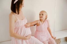 Koliki razmak između dvije trudnoće je najbolji za mamu i bebu