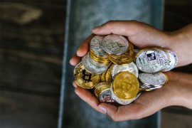 Slabiji dan za glavne kripto valute, bitkoin pao