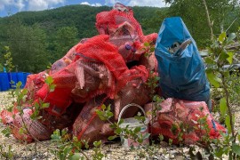 Ronioci sa Višegradskog jezera prikupili 180 kilograma otpada