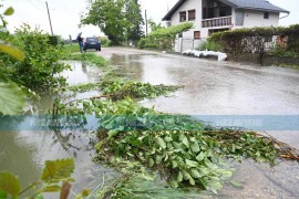 Mještani Priječana ogorčeni, zatrpani kanali, potopljeni objekti ...