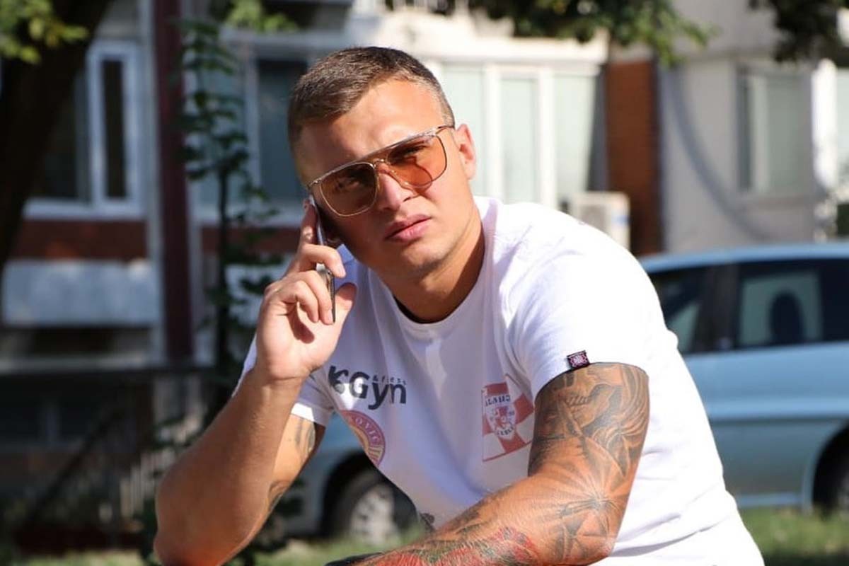 Stefan Karić pretukao djevojku Natašu Šaviju