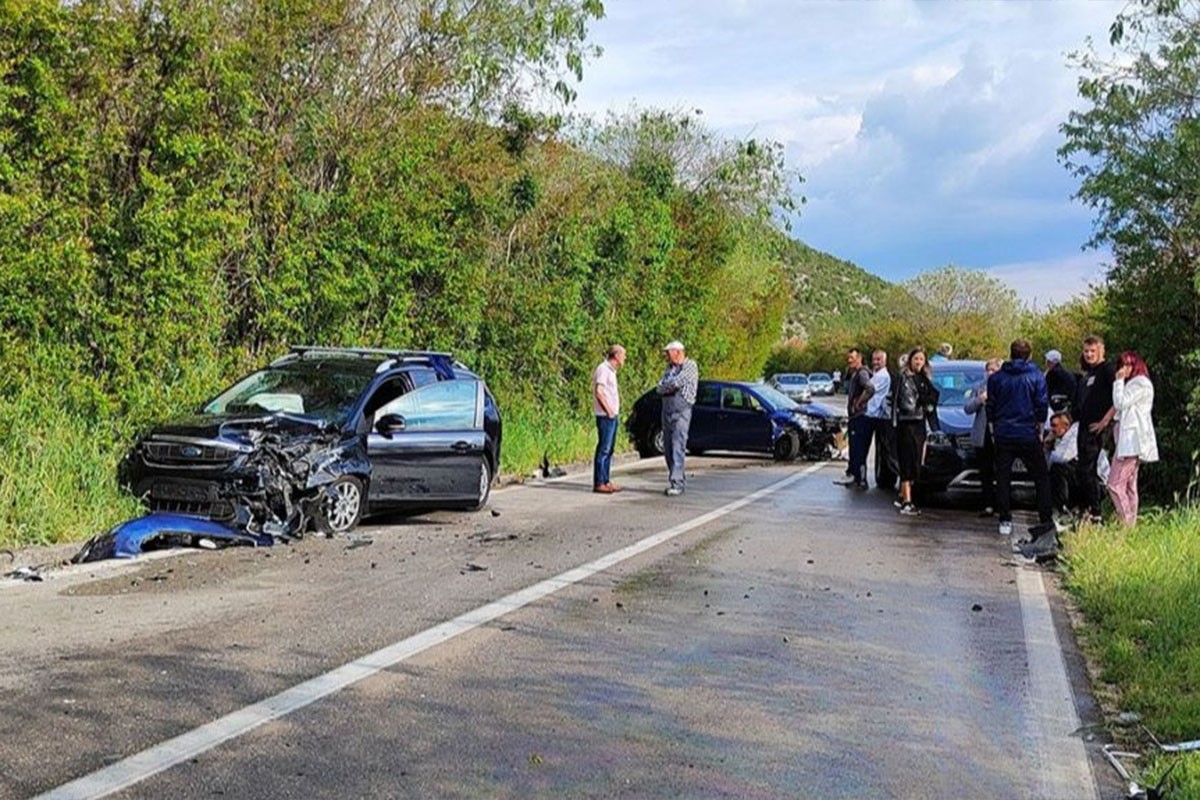 Težak udes kod Mostara: Sudarila se četiri vozila