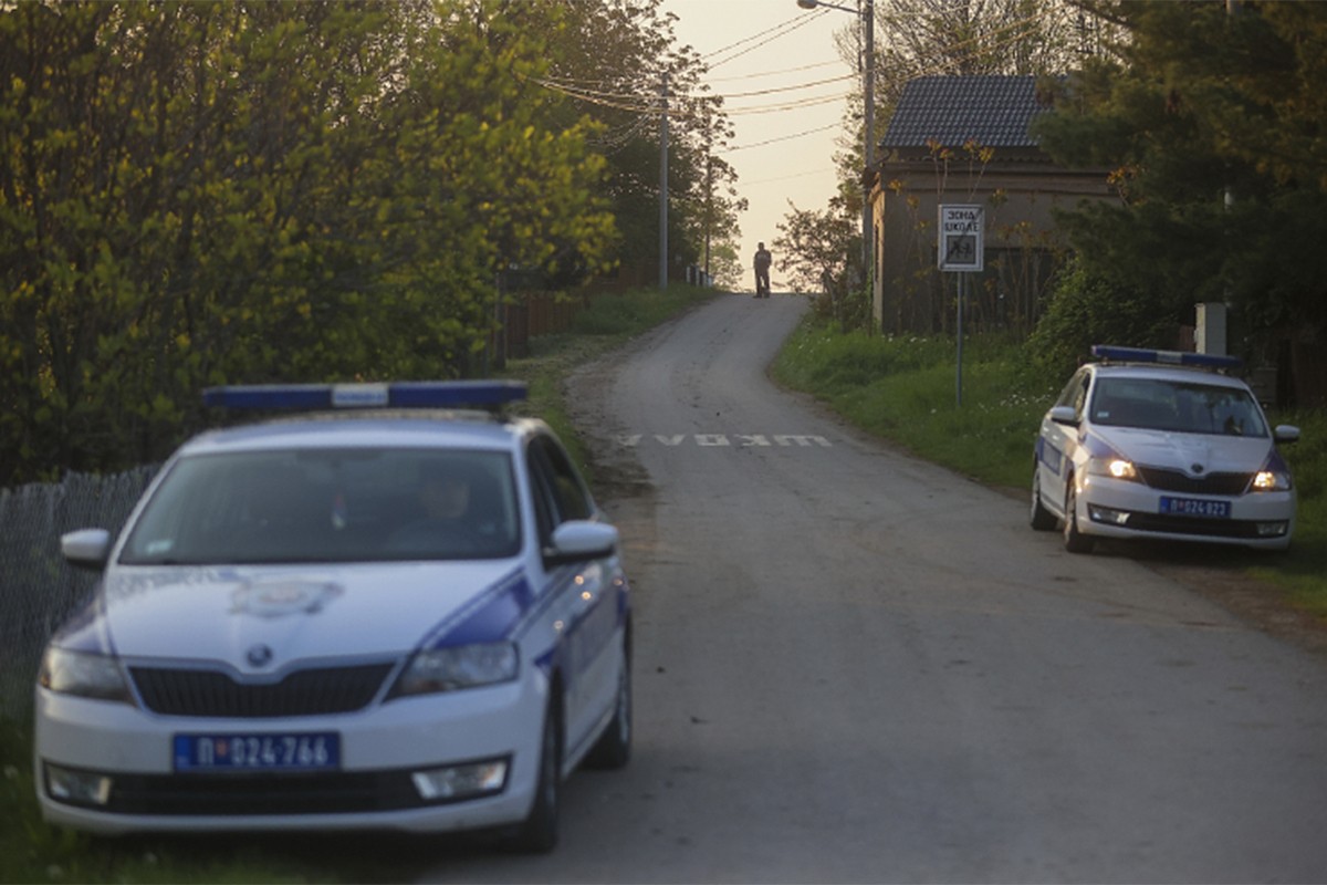 Dvoje povrijeđenih u masakru kod Mladenovcu u teškom stanju