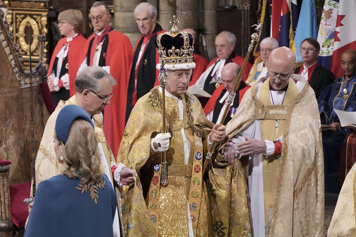 Krunisan britanski kralj Čarls III (FOTO, VIDEO)