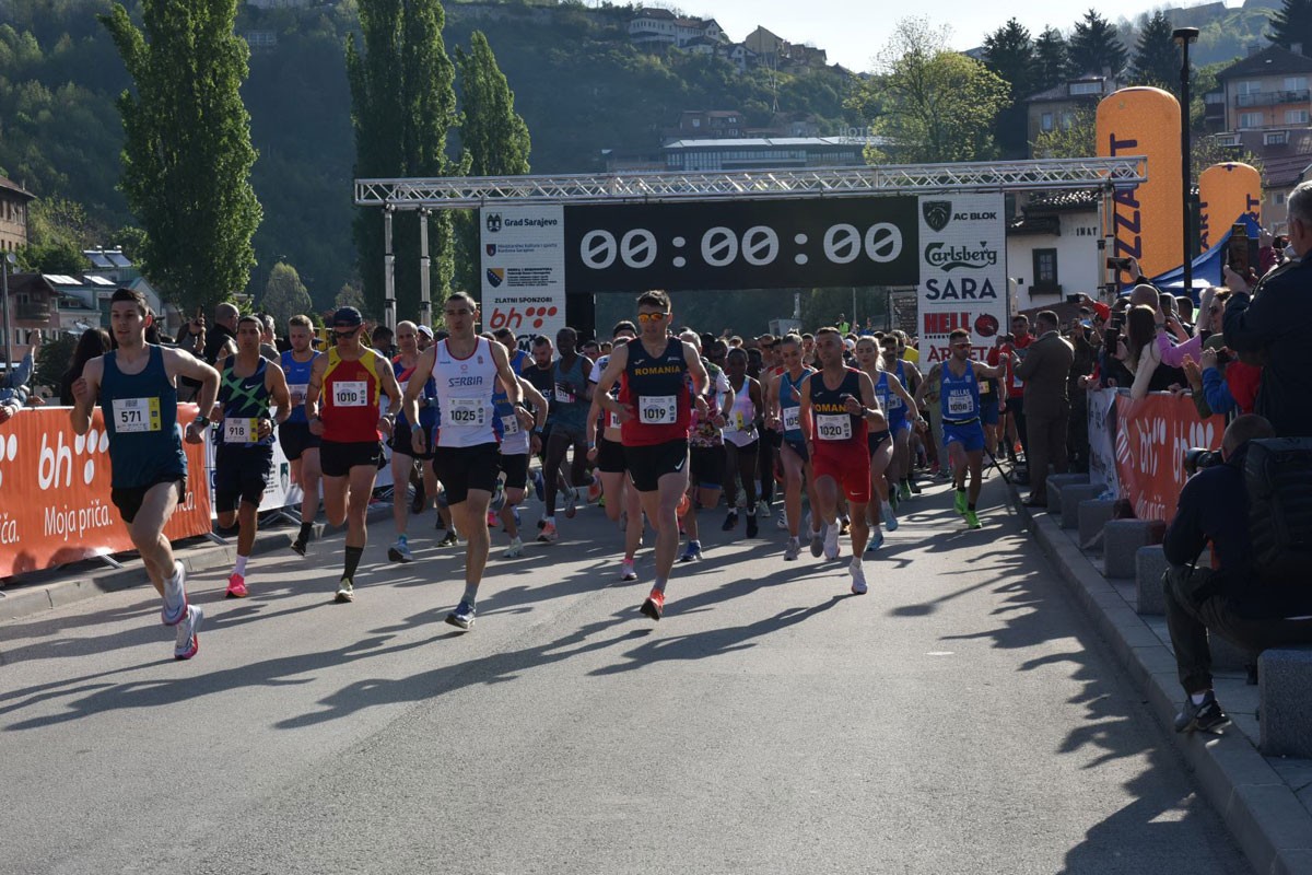 Vojnici trčali polumaraton