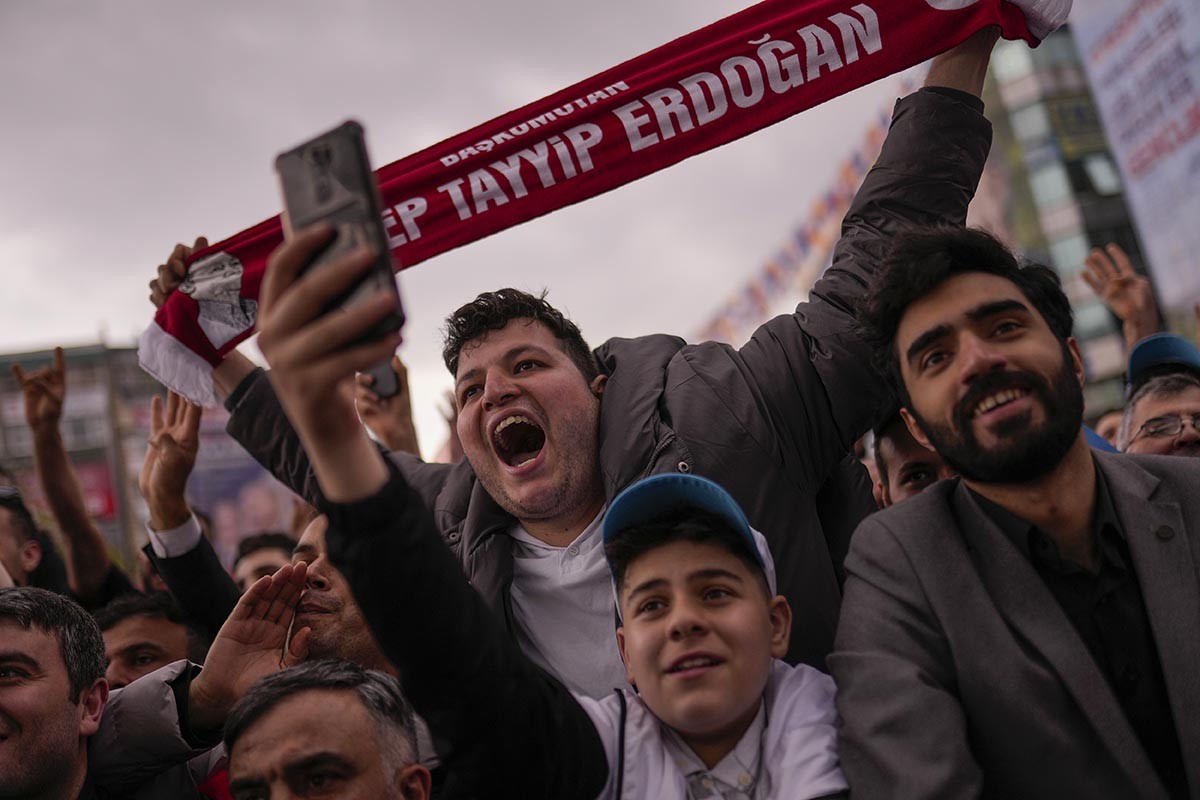 Na Erdoanov miting u Istanbulu došlo 1,7 miliona ljudi