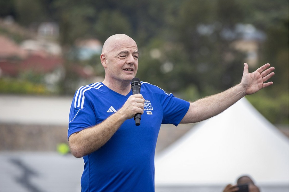 Infantino podržao Vlahovića