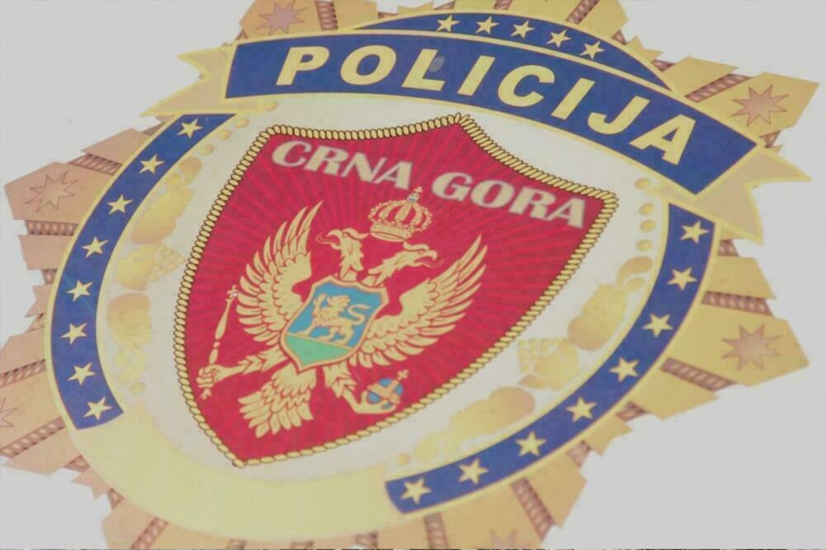 Policijska akcija na više lokacija u Podgorici, traže oružje i drogu