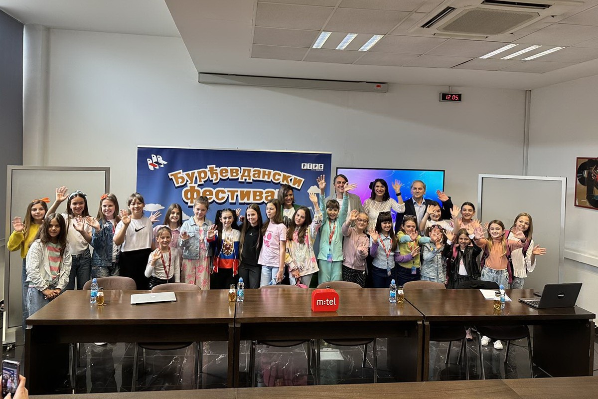 U borbi za nagrade Đurđevdanskog festivala 18 kompozicija