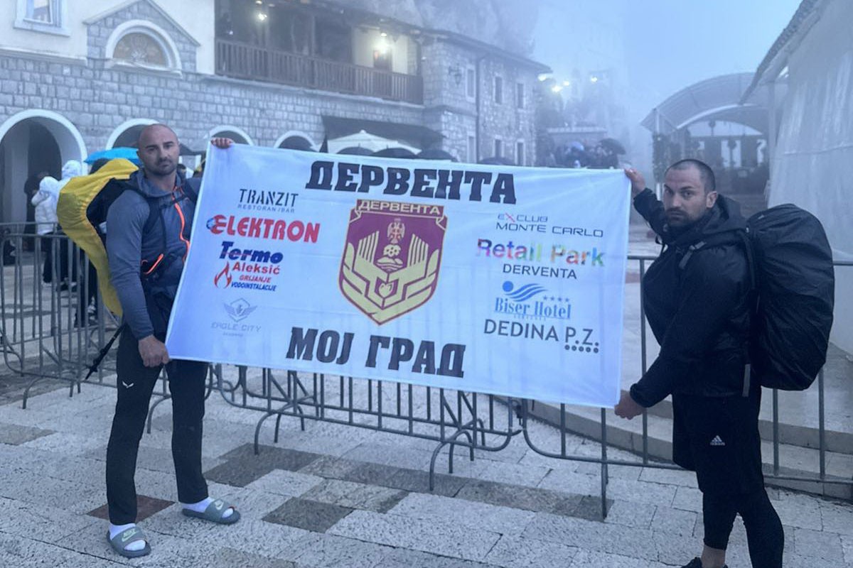 Na trnovitom putu do Ostroga čuvala ih ikona koju su slučajno našli