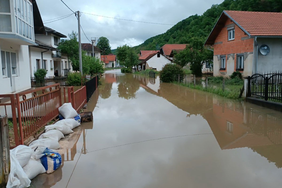 Sanski Most: Sana prijeti, proglašeno stanje prirodne nesreće