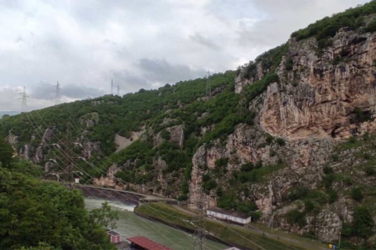 Od ponoći, zbog visoke akumulacije HE Bočac kontrolisano ispušta vodu