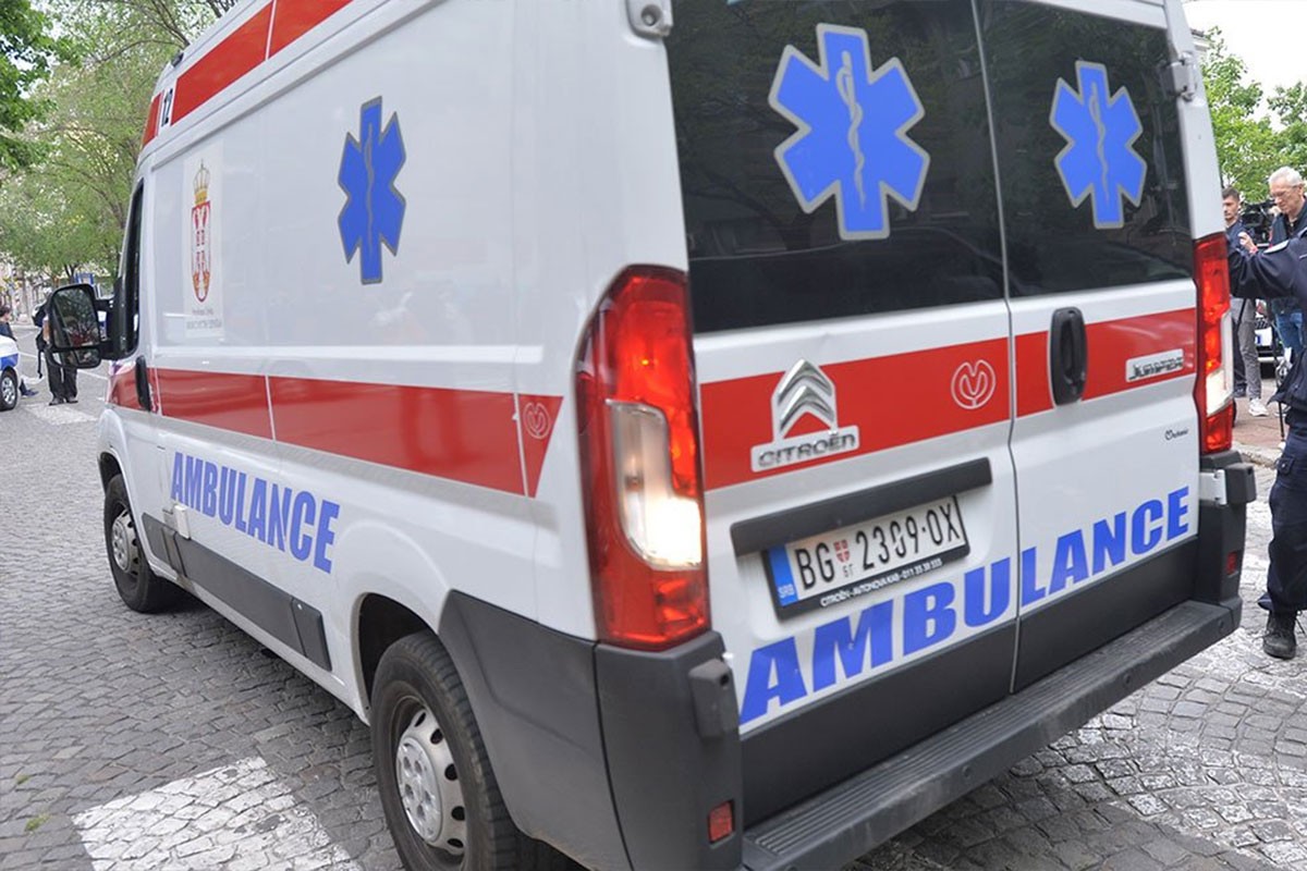 Djevojčica se otrovala alkoholom u Beogradu: Pronađena bez svijesti