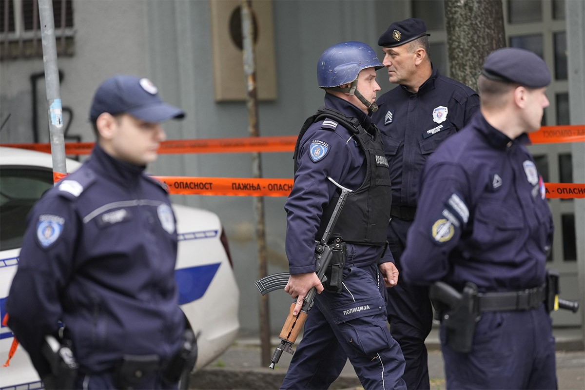 Lažne dojave o bombama u školama u Čačku